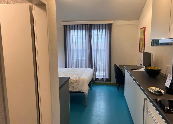 Ξενοδοχείο Domus