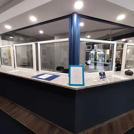 Domus Ξενοδοχείο 3*